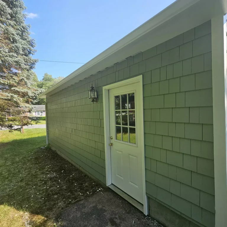 Exterior Painters in Holden, MA